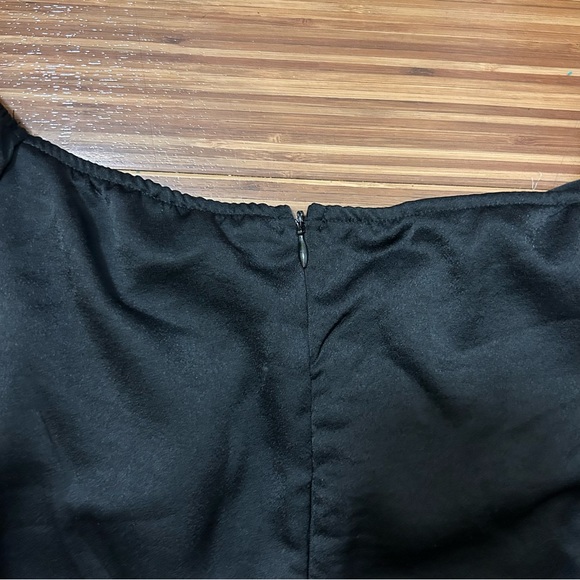 Black Long Sleeve Mini Dress - Picture 6 of 8